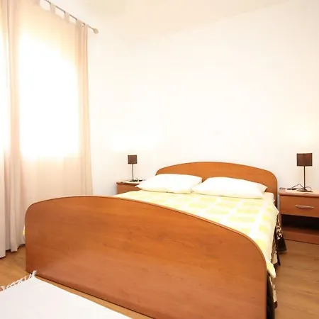 Kraj 8247b Апартаменты